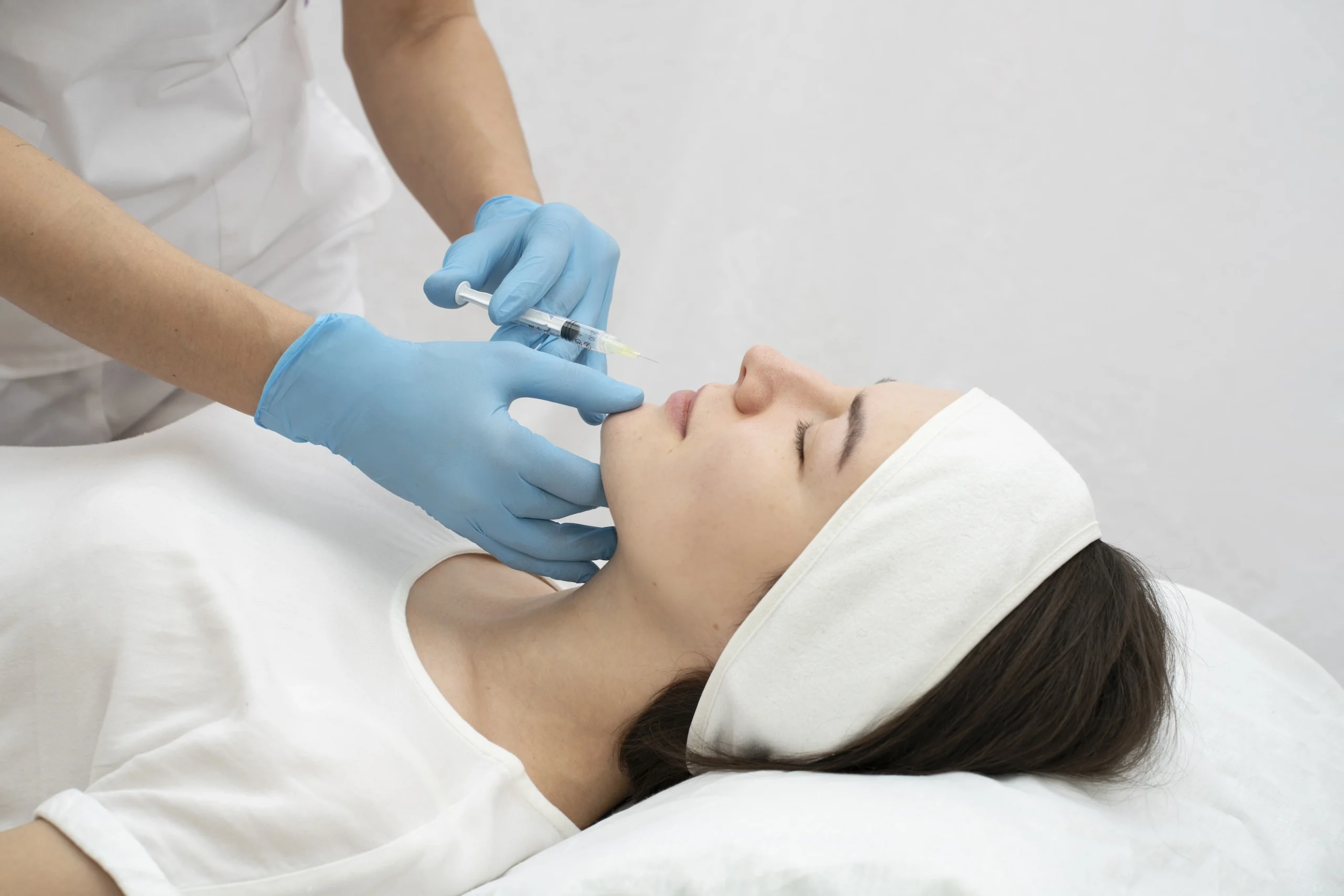 Botox vs. Xeomin: The Comparison Guide